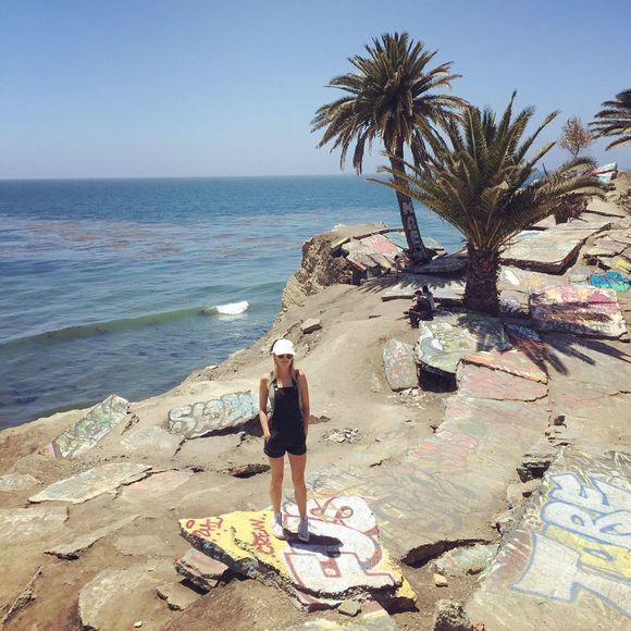 Meet your Posher, Renée - Picture 1 of 1